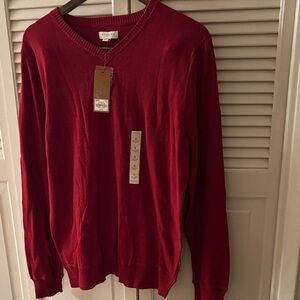 Sonoma Men's Deep Red V-Neck Sweater Great Holiday Color